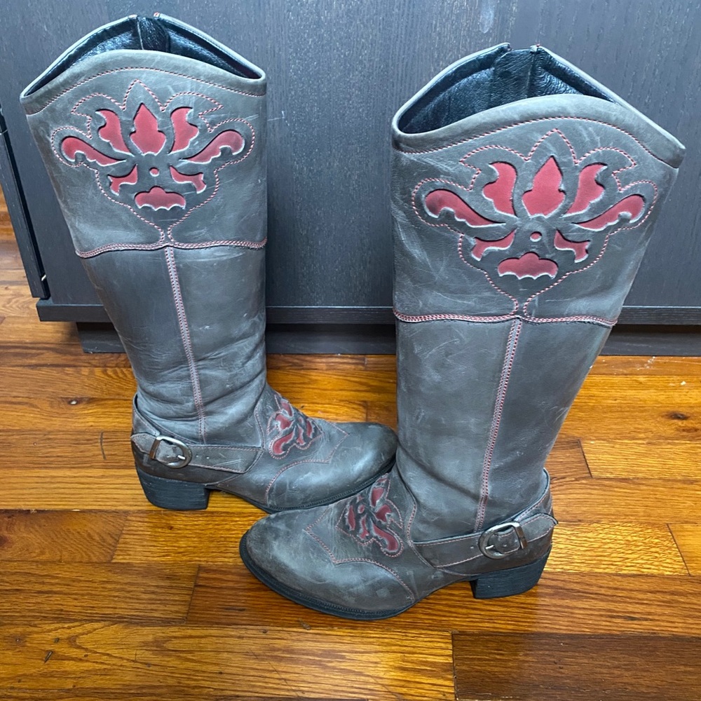 Boots